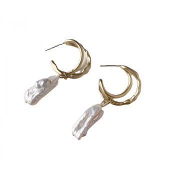 BLUEYES COLLECTION Natural Asymmetrical Baroque-shaped pearls 925 Silver Post 14K Earring-004